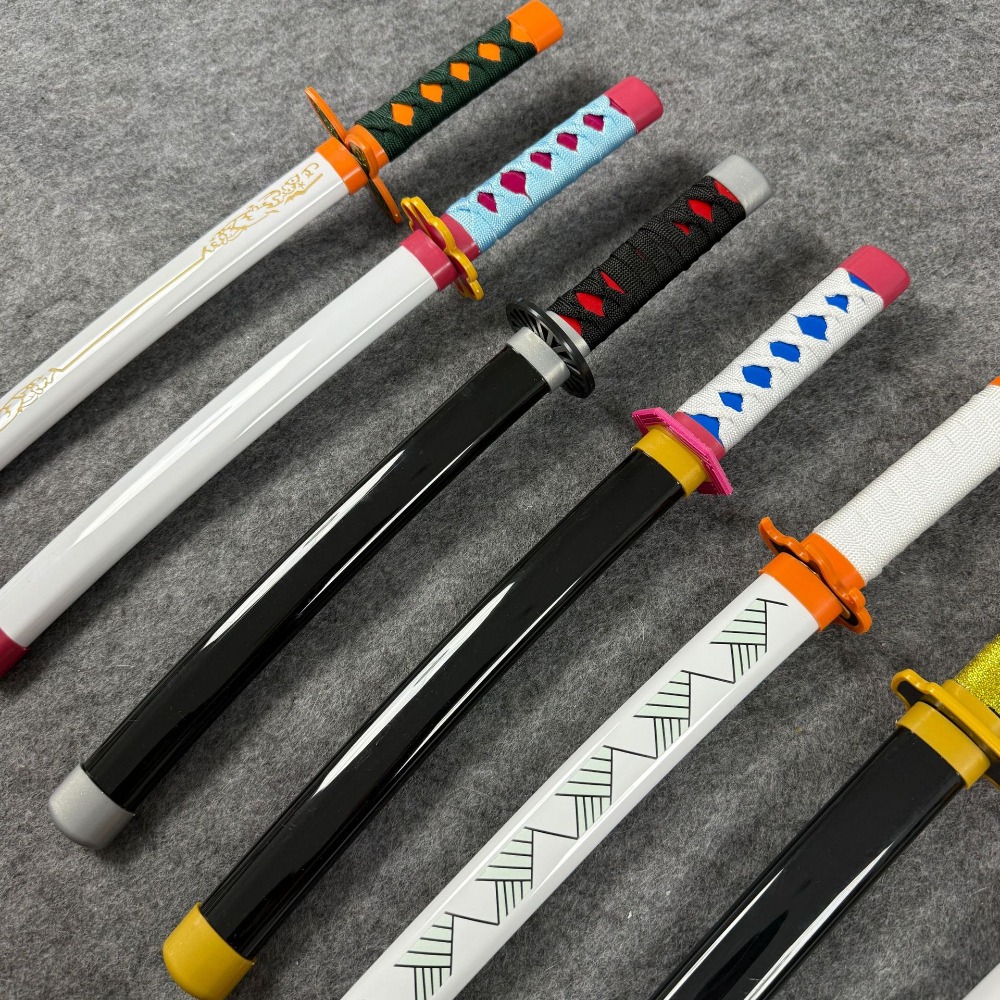 16 بوصة Tomioka Giyuu Katana أ - مراجعة Kitchen Appliances Ninja وسعره
